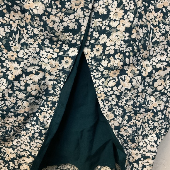 New with tangs Abercrombie & Fitch Midi Floral Skirt - Picture 5 of 8